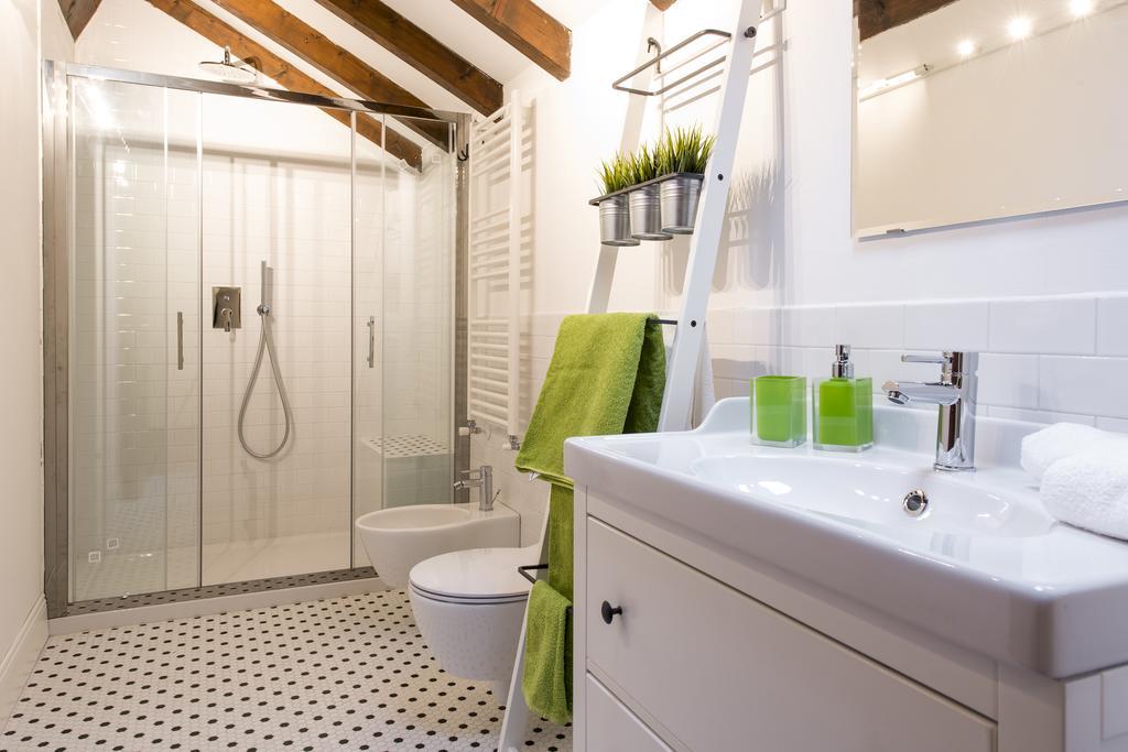 Suite Home Milano Fiera Buitenkant foto