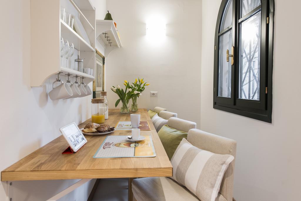 Suite Home Milano Fiera Buitenkant foto