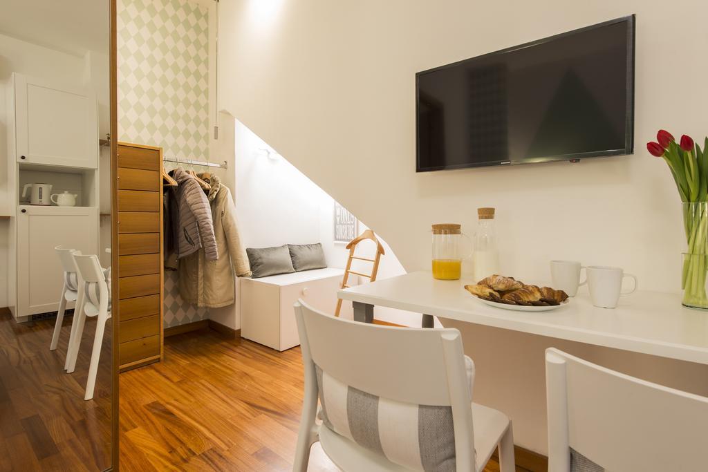 Suite Home Milano Fiera Buitenkant foto